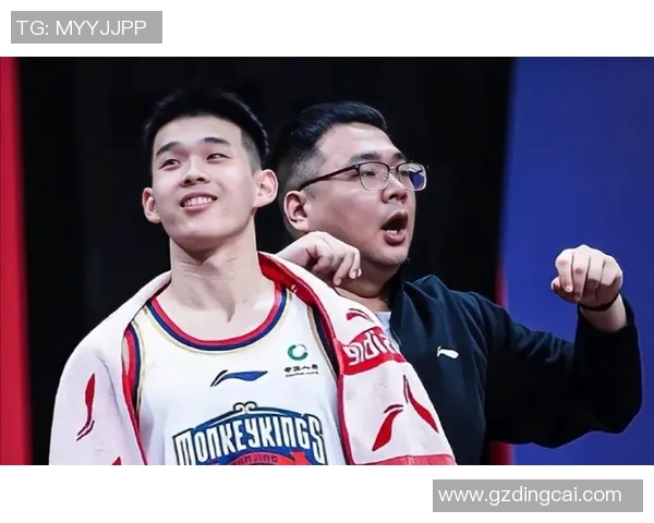 贾雷斯沃克的篮球之路:从新星崛起到未来巨星的成长历程 贾雷斯沃克的篮球之路:从新星崛起到未来巨星的成长历程