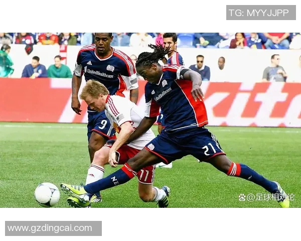 纽约城与英格兰革命的激烈对决展现足球魅力与团队精神的巅峰较量 纽约城与英格兰革命的激烈对决展现足球魅力与团队精神的巅峰较量